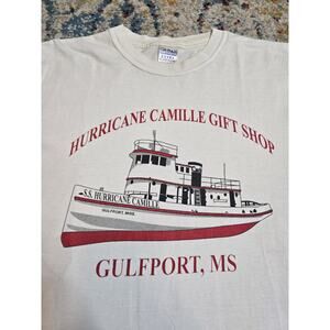 Vintage 90's Hurricane Camille Gift Shop Gulfport Mississippi Graphic T-Shirt M